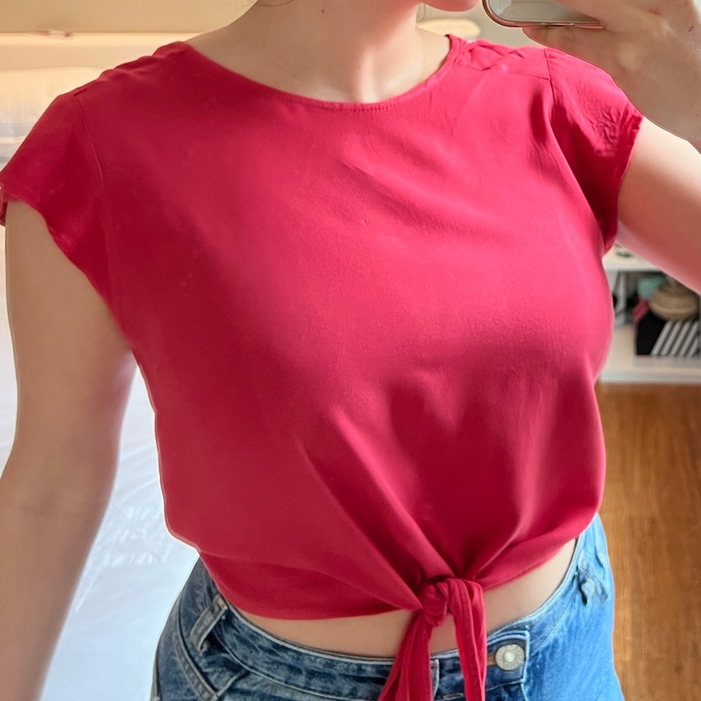 Cropped Tie Top